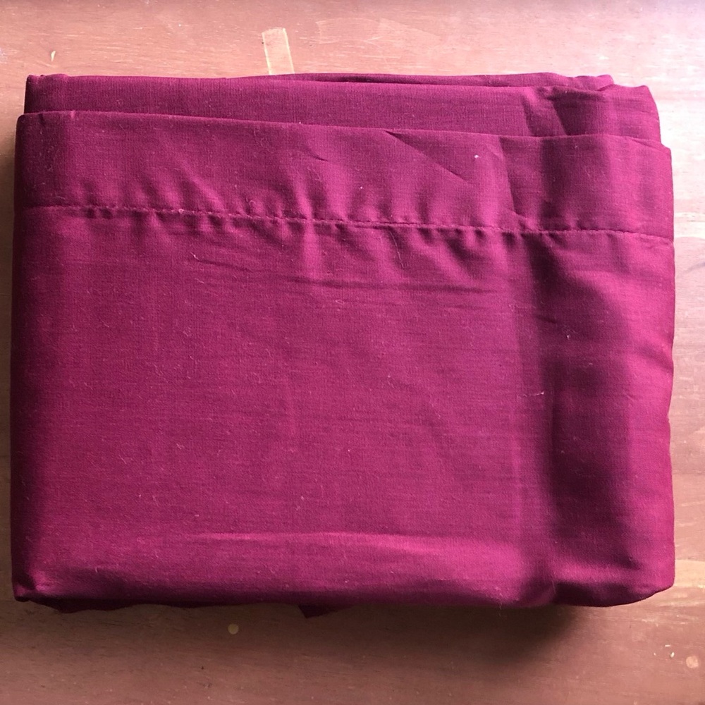 Main Stays Queen Flat Sheet